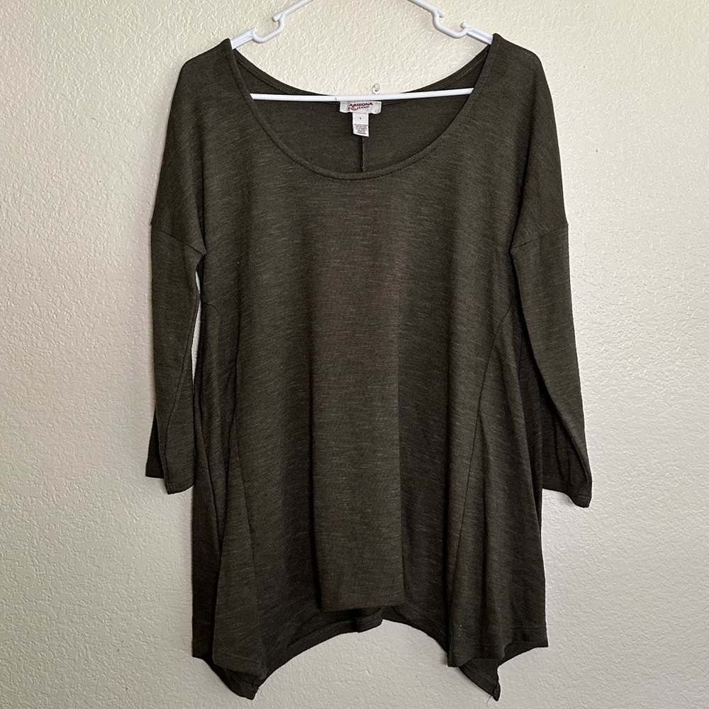 Arizona Jean Co Olive Tunic